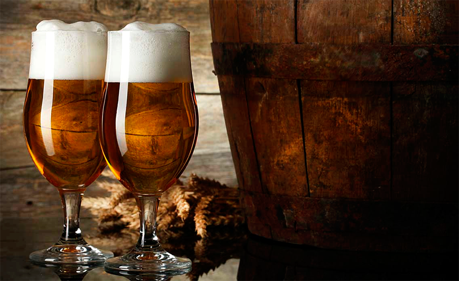 Cerveja artesanal em produção